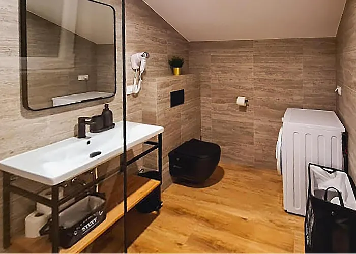 2 Bedroom In Rab Apartment