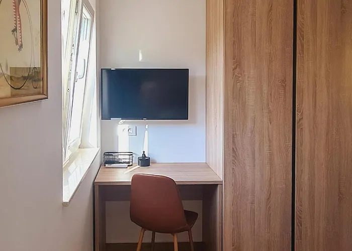 2 Bedroom In Rab Appartement *